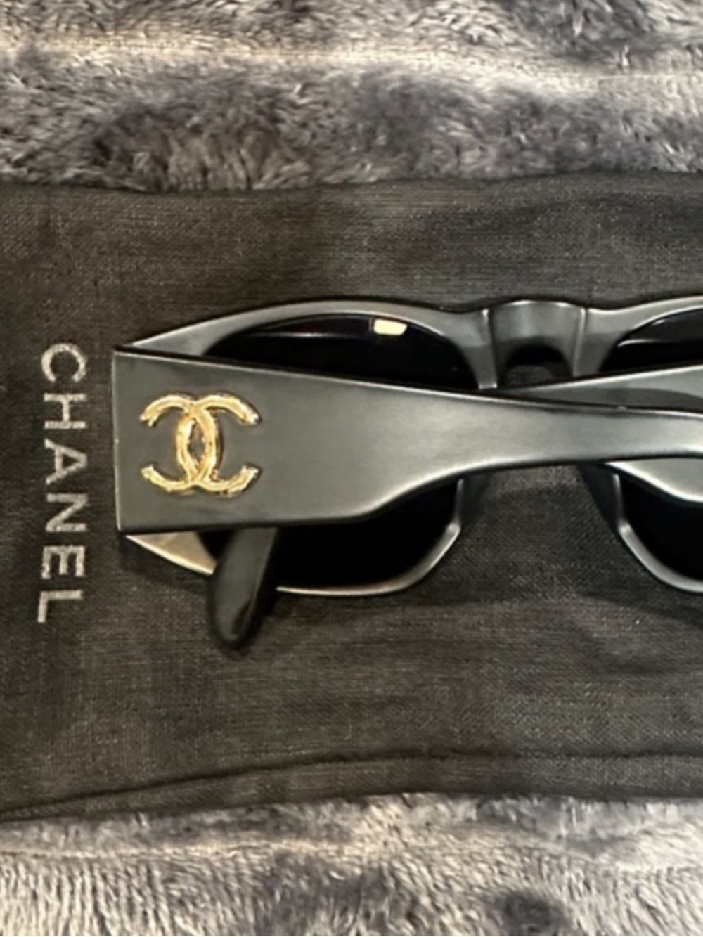 Vintage Chanel Matte Black Oversized Women's Sunglasses 01451 90405